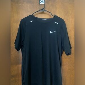 Brand new Nike running shirt